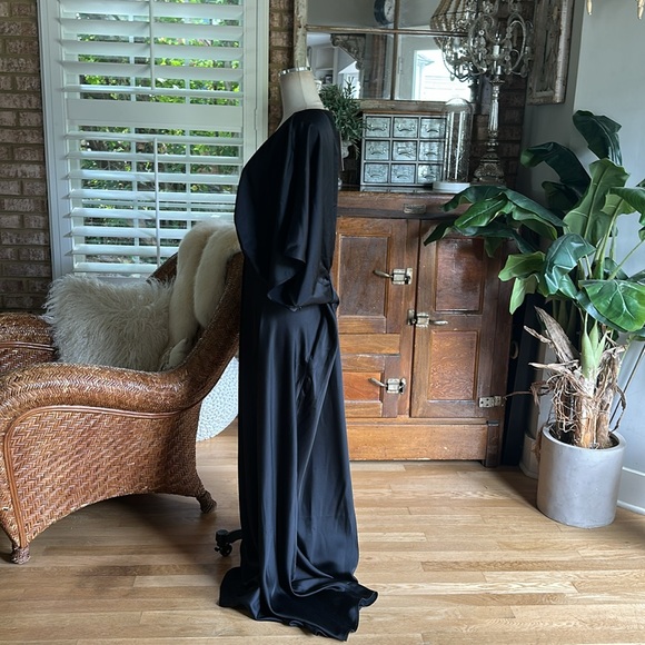 BHLDN Amelia Deep-V Flutter-Sleeve Satin A-Line Gown BLACK US 20 W NEW - Picture 6 of 10